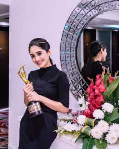 Shivangi Joshi Kalakar Awards 2019