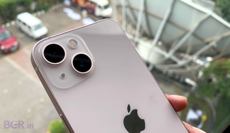 iPhone 13 First Look, iPhone 13 Price in India, iPhone 13 Camera, iPhone 13 Features, iPhone 13 Specifications, iPhone 13 Design, iPhone 13 Camera, iPhone 13 Battery, iPhone 13 Cell, Apple