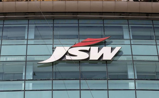 JSW Group employees to get cash incentive to buy electric vehicles