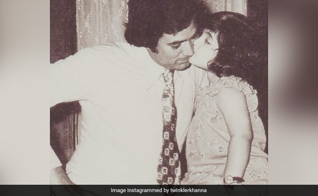 Daughter Twinkle shares throwback picture on Rajesh Khanna's birth anniversary