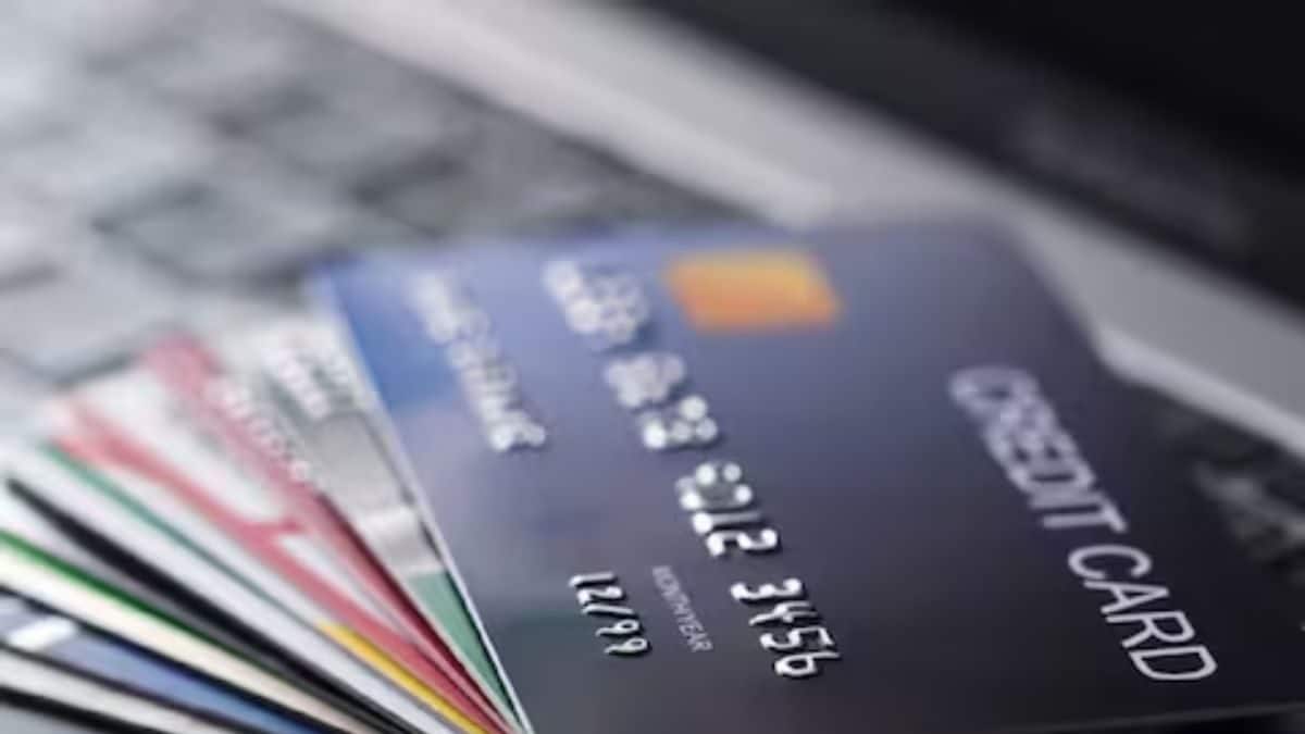 HDFC Bank Credit Card: Know New Reward Points Rules From October 1 HDFC Bank Credit Card: Know New Reward Points Rules From October 1