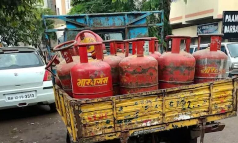 LPG Price Hike: 19 Kg Cylinder Rate Increases By Rs 48.5, 5 Kg Rises By Rs 12