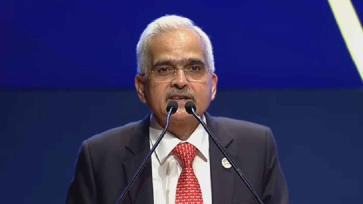 RBI Governor Asks Banks to Strengthen Liquidity Buffer, Stay Alert on Social Media