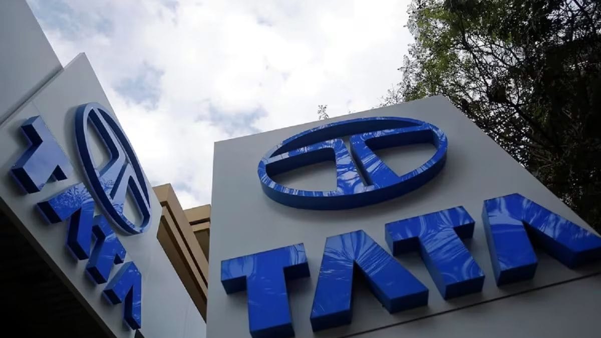 Tata Motors Down 3% JLR Production Slips 7%, Retail Sales Fall 3% In Q2; Check Target Price