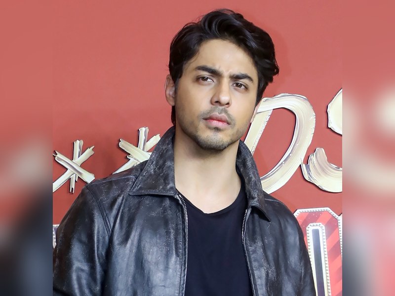 Aryan Khan Faces Legal Woes Again: Sameer Wankhede Files Defamation Suit Aryan Khan Faces Legal Woes Again: Sameer Wankhede Files Defamation Suit