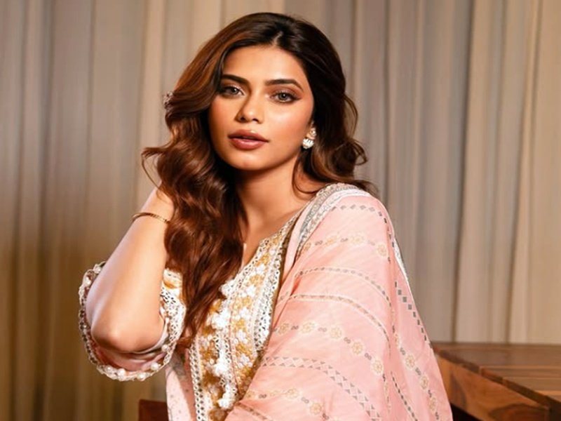 BB 19: Nagma Mirajkar Speaks Out as Awez Darbar Breaks Down Over Baseer Ali’s Shock Attack