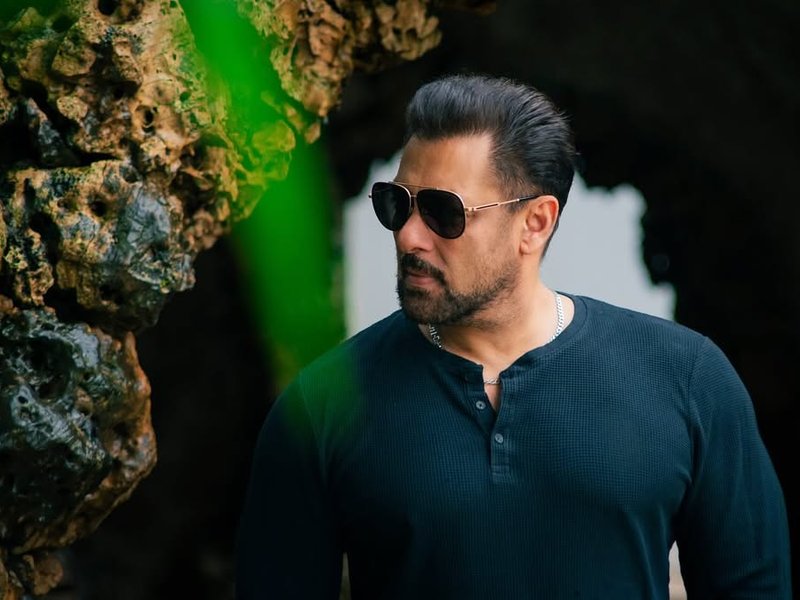 Salman Khan Joins Parents-to-Be Arbaaz & Sshura for a Heartwarming Baby Shower Celebration! Salman Khan Joins Parents-to-Be Arbaaz & Sshura for a Heartwarming Baby Shower Celebration!