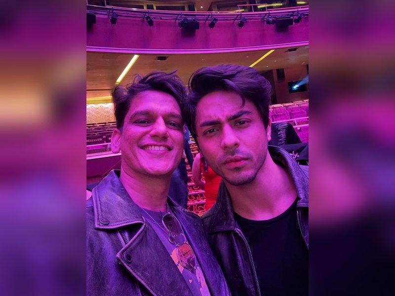 Vijay Varma Hails Aryan Khan: ‘A Fabulous New Director Joins the Scene!’
