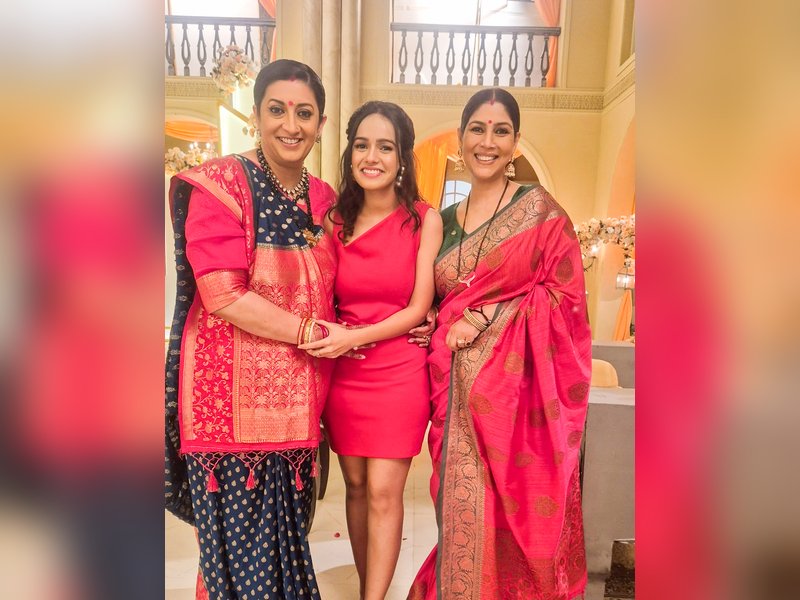 Aditi Sanwal of Kyunki Saas Bhi Kabhi Bahu Thi Relives Epic Fangirl Moment with ‘Tulsi’ & ‘Parvati’!