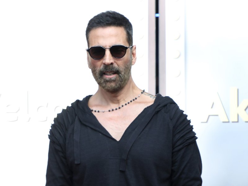 Akshay Kumar Proposes ‘Haiwaan’ Film to Maharashtra CM Devendra Fadnavis: What’s Next? Akshay Kumar Proposes ‘Haiwaan’ Film to Maharashtra CM Devendra Fadnavis: What’s Next?