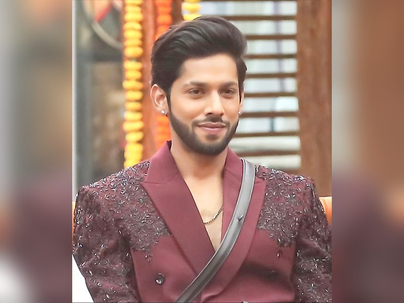 BB 19: Amaal Mallik Reveals Baseer Ali’s Fear of Losing Industry Opportunities if Evicted Early BB 19: Amaal Mallik Reveals Baseer Ali’s Fear of Losing Industry Opportunities if Evicted Early