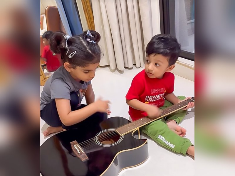 Ishita Dutta Shares Adorable Moments from Son Vaayu’s Play Date! Ishita Dutta Shares Adorable Moments from Son Vaayu’s Play Date!