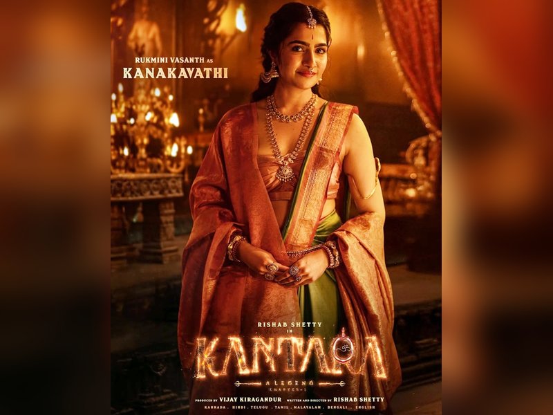 Kantara Star Rukmini Vasanth Praises Director Rishab Shetty’s Remarkable Multi-Tasking Skills! Kantara Star Rukmini Vasanth Praises Director Rishab Shetty’s Remarkable Multi-Tasking Skills!