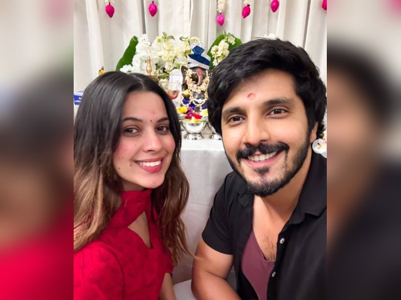 Kanwar Dhillon Celebrates 4 Beautiful Years with Alice Kaushik: A Love Story Unfolds!