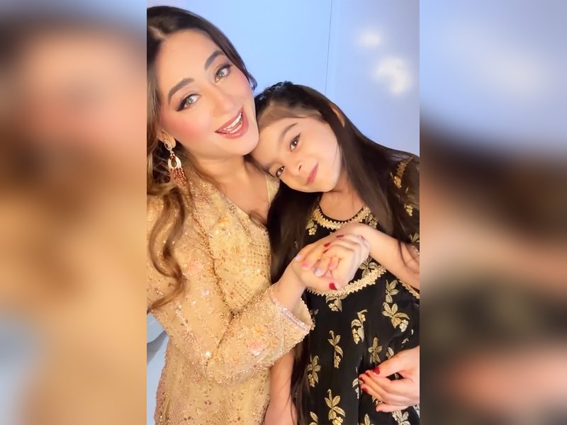 Mahhi Vij Feels the Absence of Daughter Tara on Her Japan Trip with Dad Jay Bhanushali Mahhi Vij Feels the Absence of Daughter Tara on Her Japan Trip with Dad Jay Bhanushali
