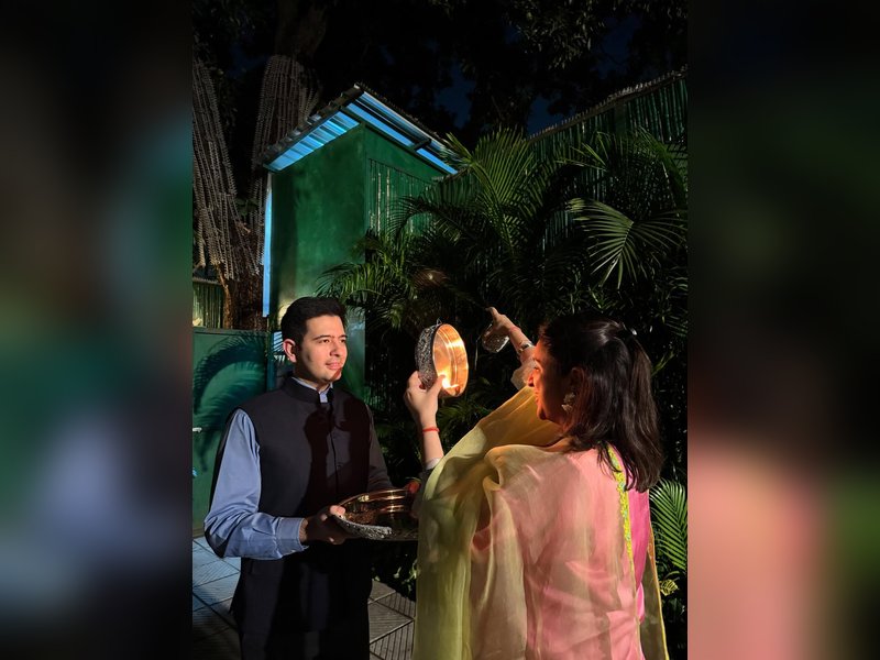 Pregnant Parineeti Chopra Celebrates Karwa Chauth Fast for Husband Raghav Chadha