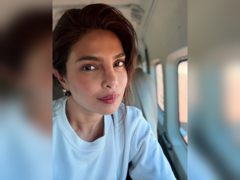 Priyanka Chopra Admires Delhi’s Stunning Greenery: A Celebration of ‘Khoobsoorti’! Priyanka Chopra Admires Delhi’s Stunning Greenery: A Celebration of ‘Khoobsoorti’!