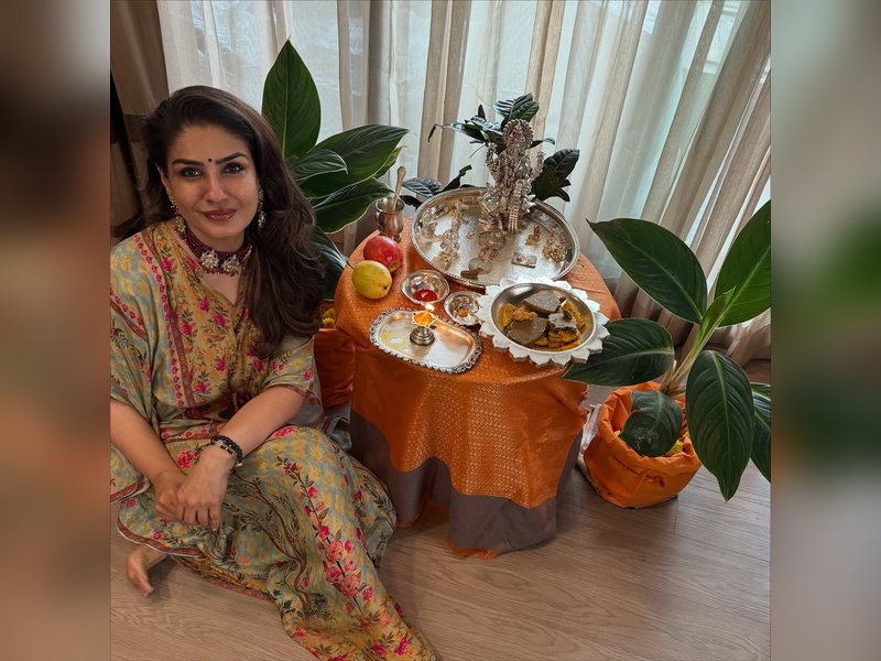 Raveena Tandon Shares Heartfelt Wishes for Love, Peace, and Prosperity This Festive Season! Raveena Tandon Shares Heartfelt Wishes for Love, Peace, and Prosperity This Festive Season!