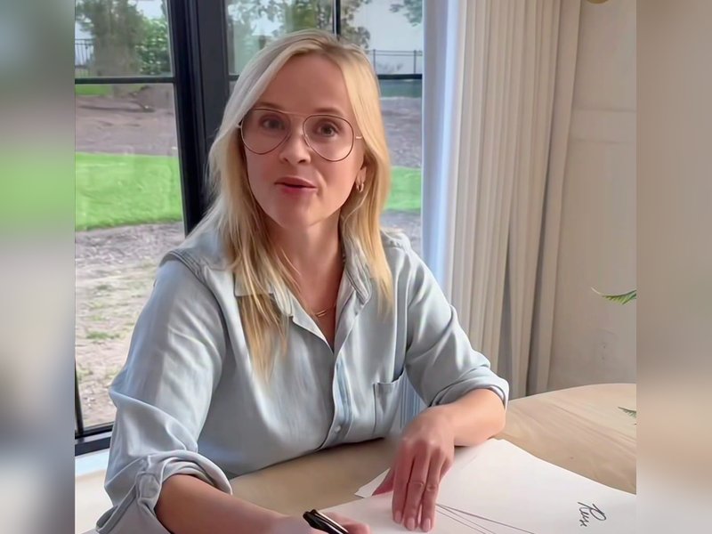 Reese Witherspoon Aims to Mentor Future Female Stars in Hollywood Reese Witherspoon Aims to Mentor Future Female Stars in Hollywood