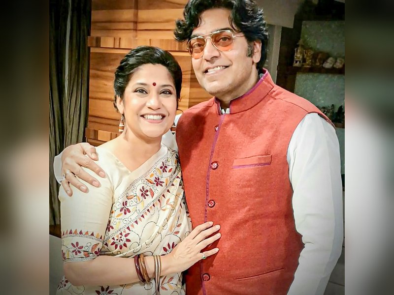 Renuka Shahane Reveals Ashutosh Rana’s ‘Aggressive’ Side: A Candid Insight! Renuka Shahane Reveals Ashutosh Rana’s ‘Aggressive’ Side: A Candid Insight!