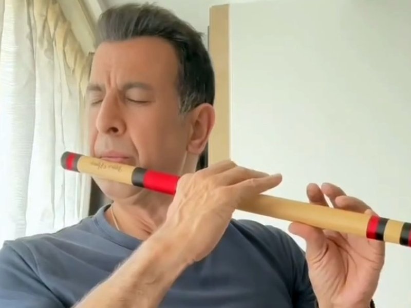 Ronit Roy Reveals Why He Keeps His Flute Serenades Off Social Media!
