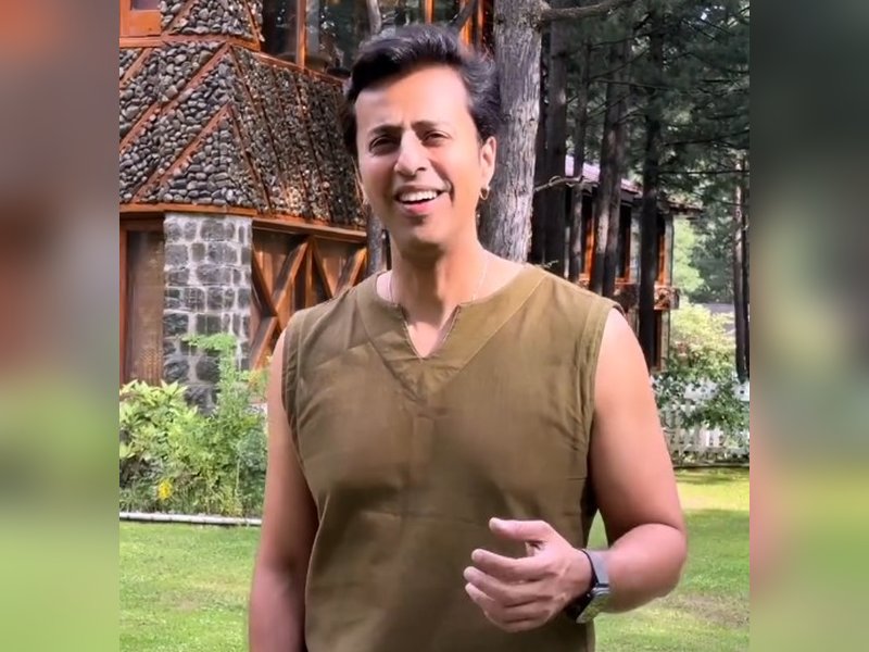 Salim Merchant Eager to Return to Enchanting Kashmir, Praises Its Breathtaking Beauty! Salim Merchant Eager to Return to Enchanting Kashmir, Praises Its Breathtaking Beauty!