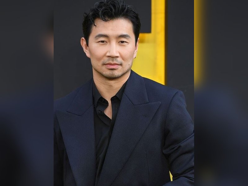 Simu Liu Takes a Hit: Kicked in the Face During Stunt Filming for New Series! Simu Liu Takes a Hit: Kicked in the Face During Stunt Filming for New Series!