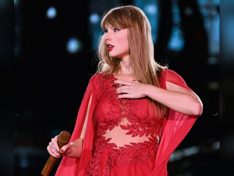 Taylor Swift Ditches Space Travel: ‘It’s Cold and Scary’