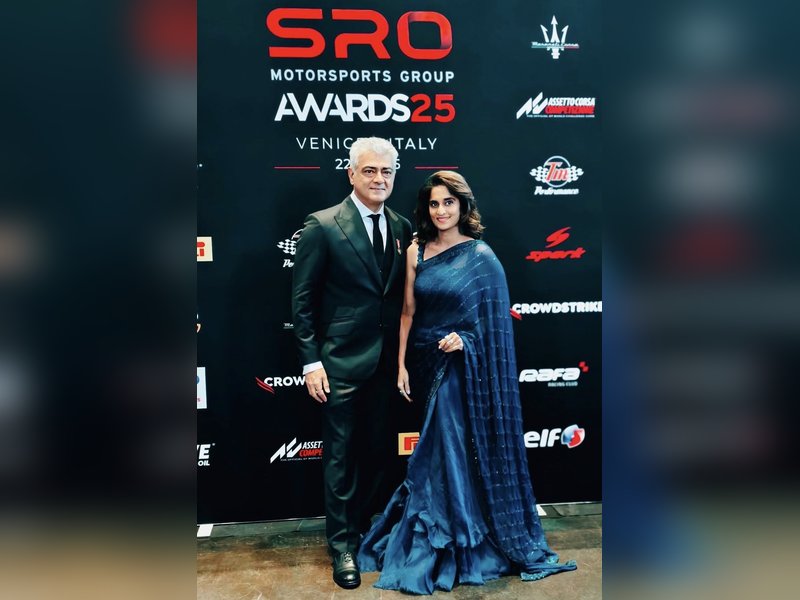 Ajith Kumar Receives ‘Gentleman Driver of the Year Award’ in Venice; Shalini Expresses Pride!