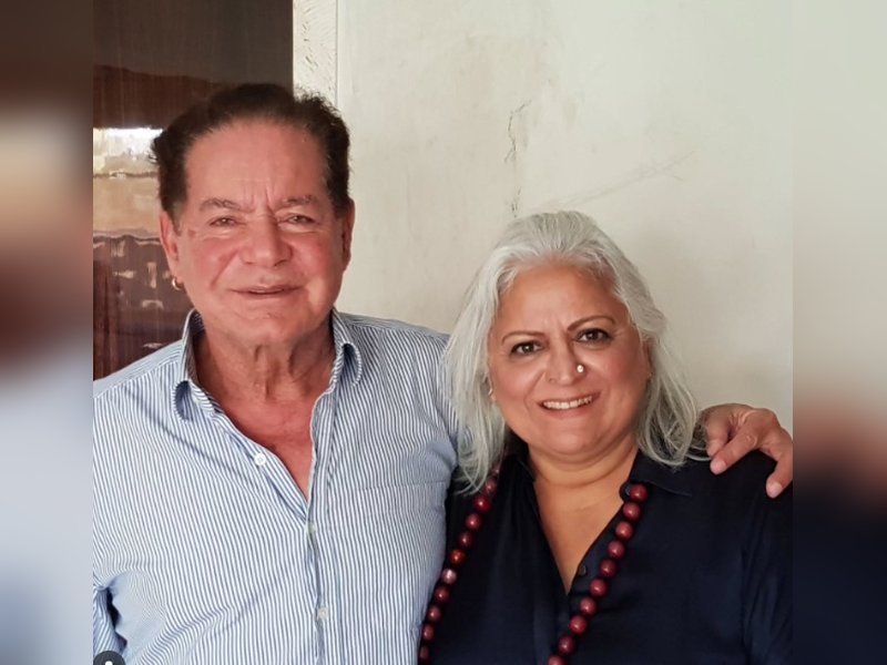 Bina Kak Celebrates Salim and Salma for Building a Wonderful Family with Helen’s Support Bina Kak Celebrates Salim and Salma for Building a Wonderful Family with Helen’s Support