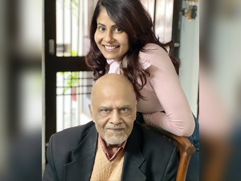 Chhavi Mittal’s Heartfelt Farewell: Actress Mourns Loss of Father in Touching Tribute