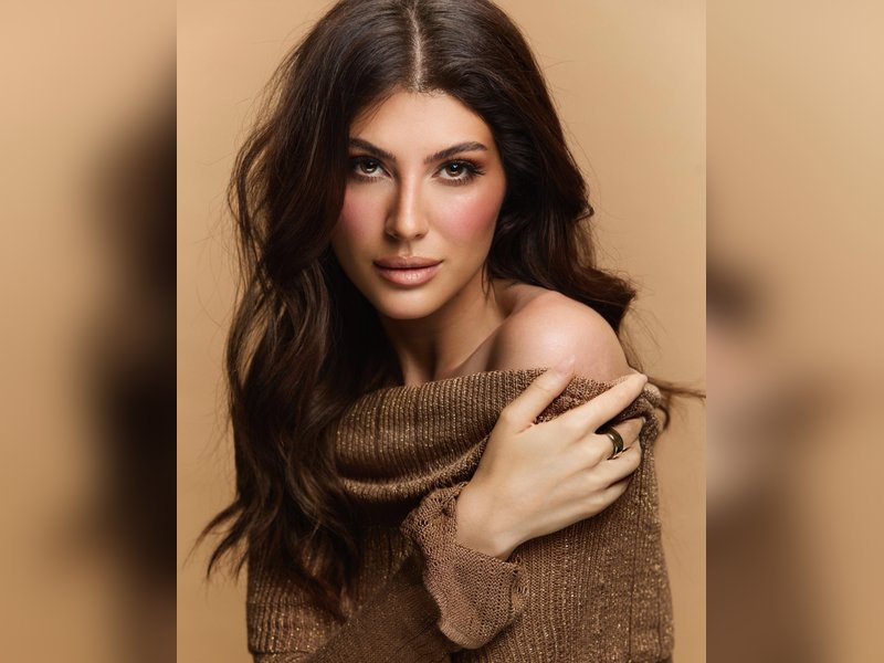 Elnaaz Norouzi: Aiming to Showcase My Comedic Side in ‘Mastiii 4’! Elnaaz Norouzi: Aiming to Showcase My Comedic Side in ‘Mastiii 4’!