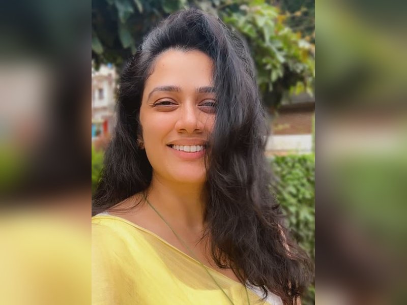 Empowered Parents: Girija Oak on Reducing Childhood Trauma through Awareness