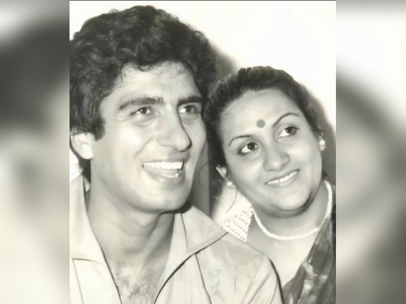 Juhi Babbar Shares Heartfelt Tribute for Parents Raj Babbar and Nadira’s Golden Anniversary!