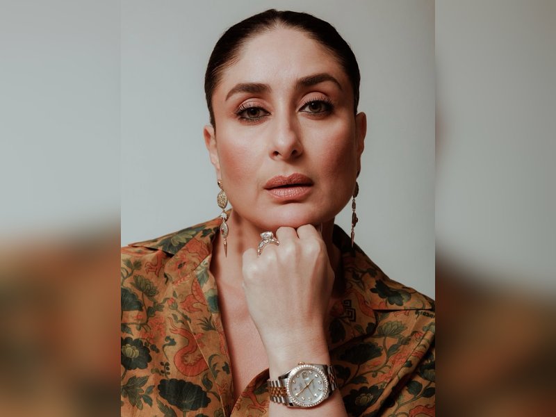 Kareena Kapoor Dances into the Weekend with John Travolta’s Iconic ‘Grease’ Vibes! Kareena Kapoor Dances into the Weekend with John Travolta’s Iconic ‘Grease’ Vibes!