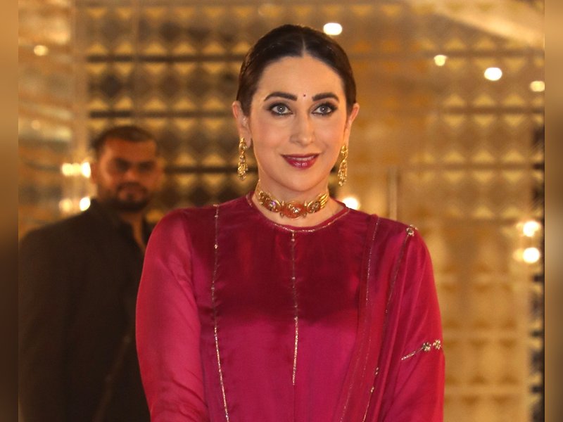 Karisma Kapoor Reflects on Memorable Moments Filming ‘Raja Hindustani’ at Just 19!