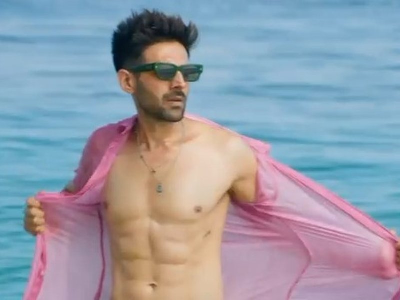 Kartik Aaryan Calls Tu Meri Main Tera’s Title Track an ‘Absolute Banger’ – Excitement Builds!