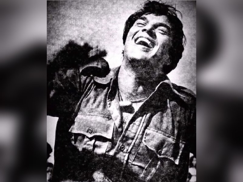 Kartik Aaryan Cheers Dharmendra: A True Inspiration in Dreaming Big! Kartik Aaryan Cheers Dharmendra: A True Inspiration in Dreaming Big!