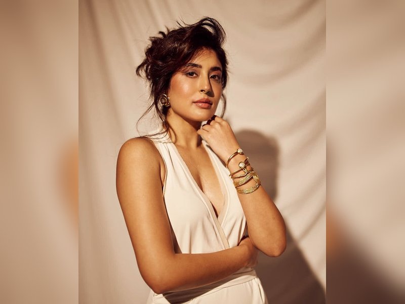 Kritika Kamra Dismisses ‘Visibility Projects’: Focused on Meaningful Roles Only! Kritika Kamra Dismisses ‘Visibility Projects’: Focused on Meaningful Roles Only!