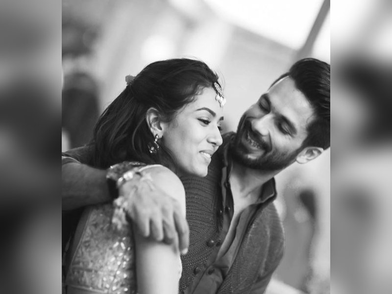Mira Rajput Reminisces Ten Years of Love: Shares Wedding Reception Card with Shahid Kapoor!