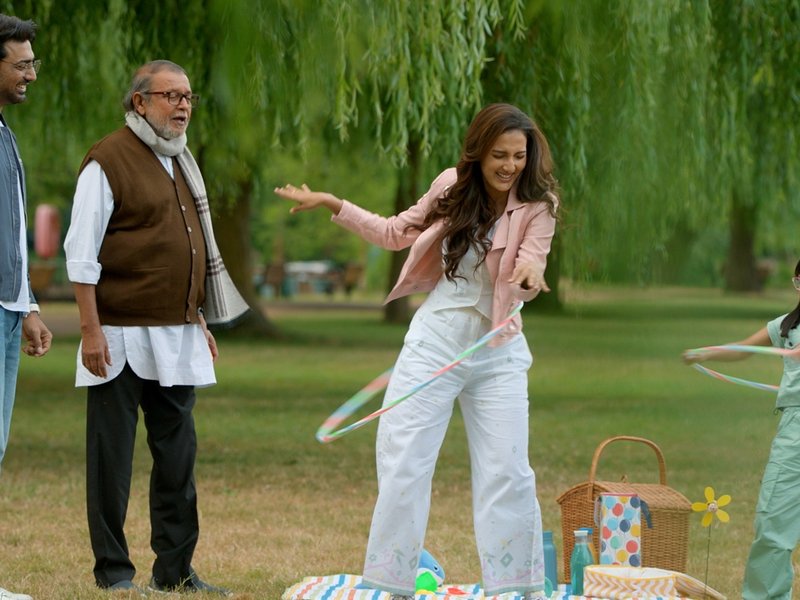 Mithun Chakraborty Dazzles in ‘Projapati 2’ Title Track Amidst London’s Charm! Mithun Chakraborty Dazzles in ‘Projapati 2’ Title Track Amidst London’s Charm!