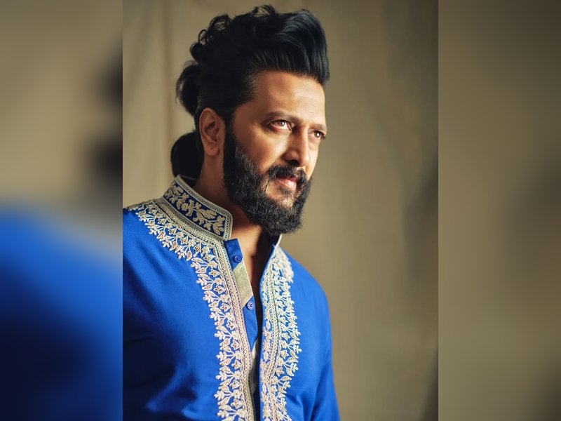 Riteish Deshmukh Honors Dharam Ji: ‘Your Legacy Will Live On Forever’ Riteish Deshmukh Honors Dharam Ji: ‘Your Legacy Will Live On Forever’