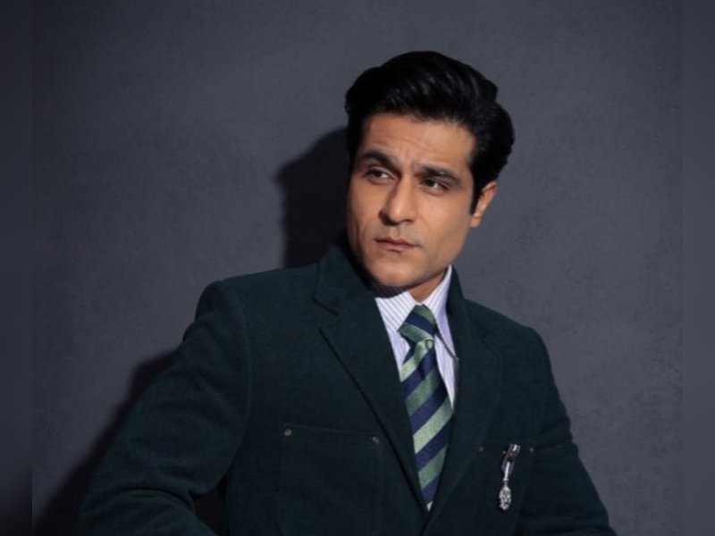 Sunny Hinduja Honors Indian Spy Ravindra Kaushik as His Biopic Celebrates 11 Years Sunny Hinduja Honors Indian Spy Ravindra Kaushik as His Biopic Celebrates 11 Years