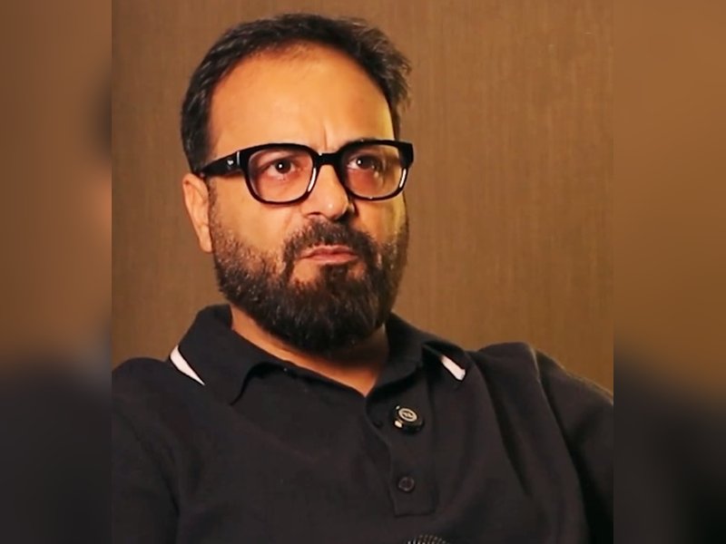 Tarun Mansukhani Shares Chaotic Experience Filming ‘Dining with the Kapoors’ with Kareena & Ranbir