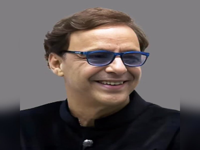 Vidhu Vinod Chopra Slams Social Media Influencers in Bold Critique Vidhu Vinod Chopra Slams Social Media Influencers in Bold Critique