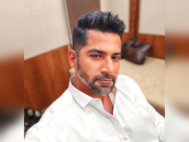 Vivan Bhatena Suffers Dental Mishap on ‘120 Bahadur’ Set: Face Swells After Root Canal Fails!