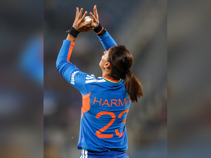 3rd T20I: Harmanpreet Kaur praises bowlers for India’s victory