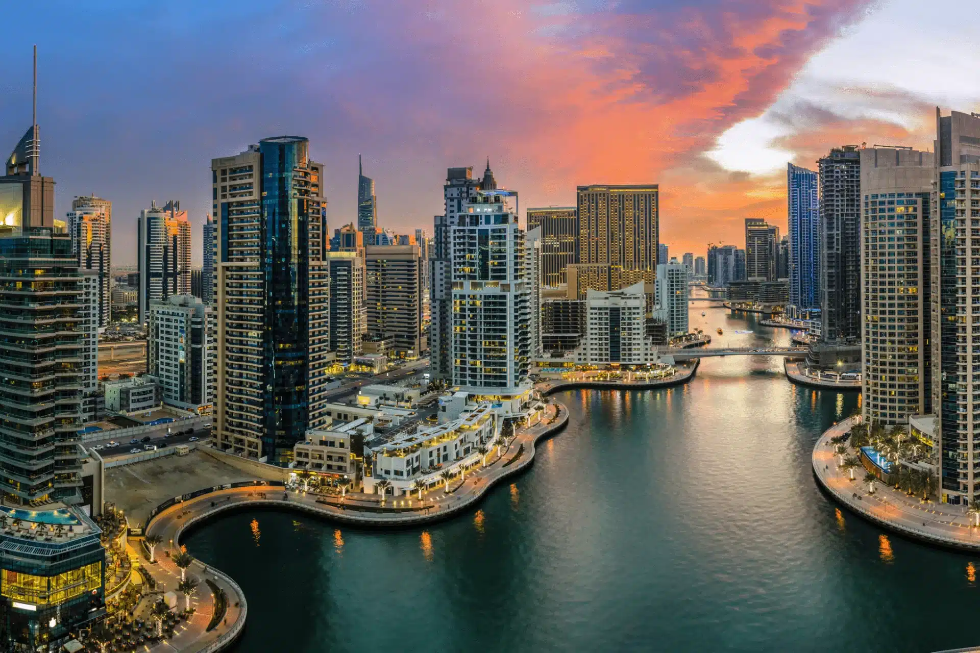 A Simple Guide to Dubai’s Free Zones for Expats Starting a Business