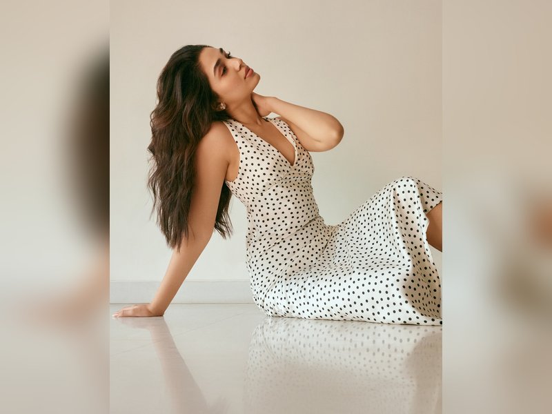 Actress Krithi Shetty Reveals Chilling Encounter with Hotel Room Spirit! Actress Krithi Shetty Reveals Chilling Encounter with Hotel Room Spirit!