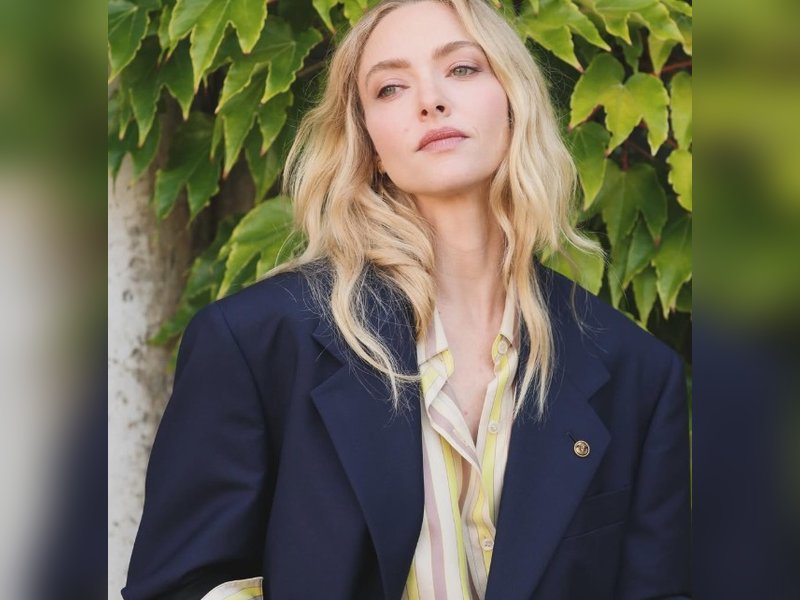 Amanda Seyfried Finds Uncanny Similarities with Co-Star Sydney in New Thriller The Housemaid